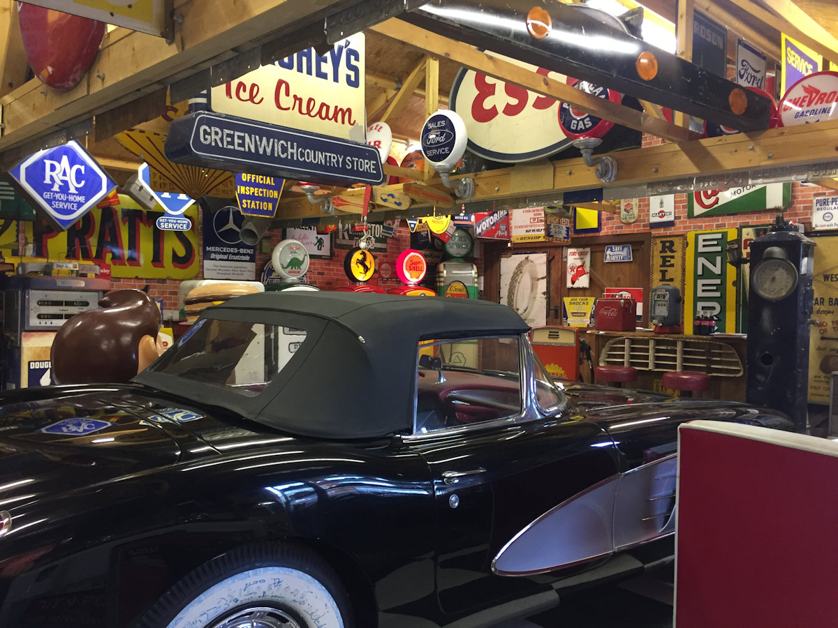 The Old Collectors Garage